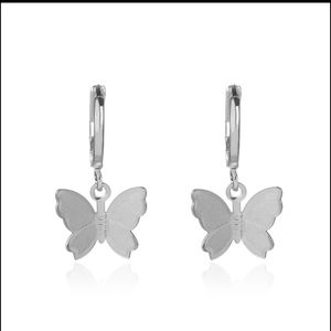 Super Cute Butterfly Earrings Sliver Toned